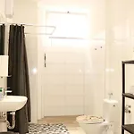 Amaya Berlin