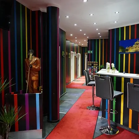 Amaya Motel
