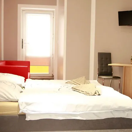 Amaya 3* Berlín